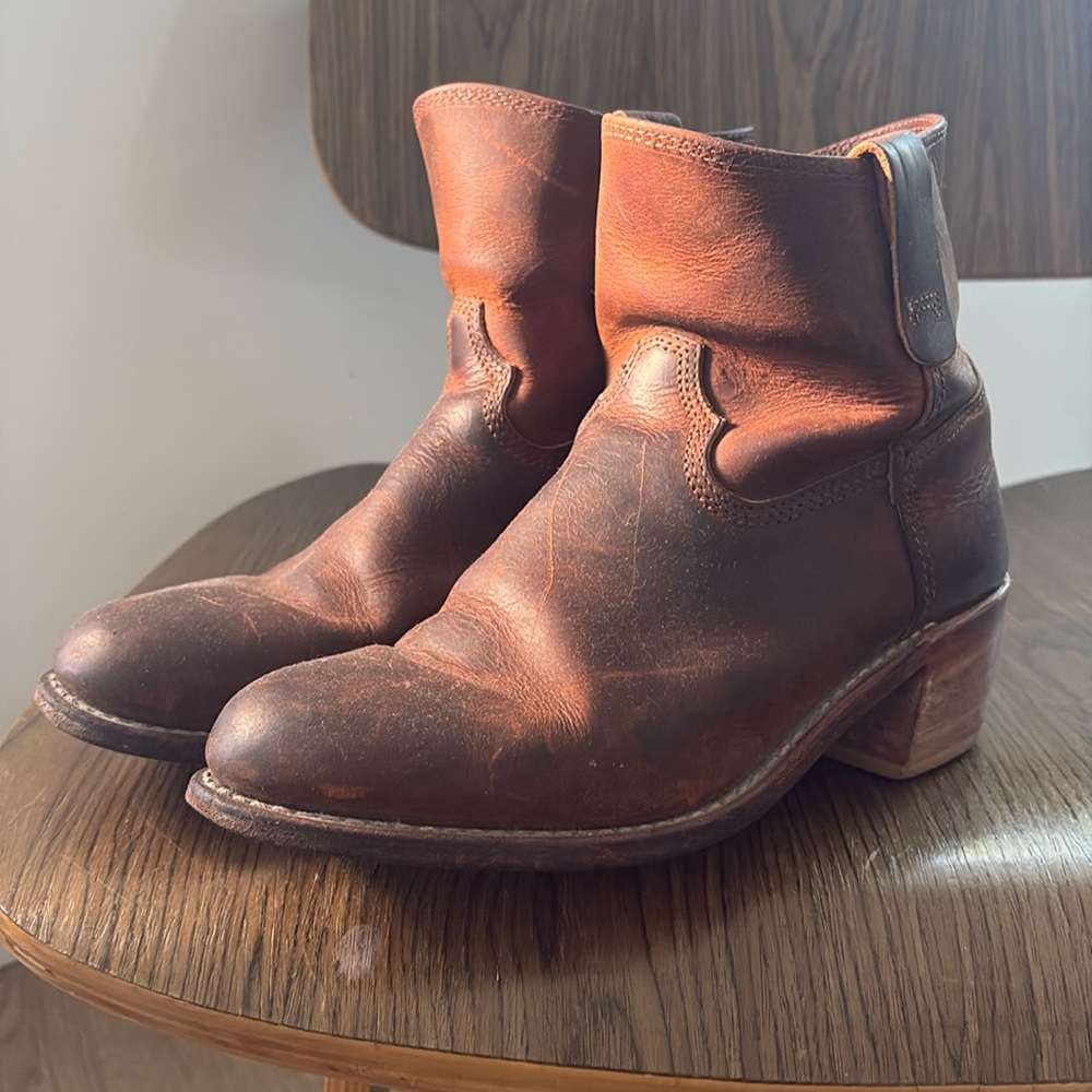Red Wing Heritage Ankle Boots